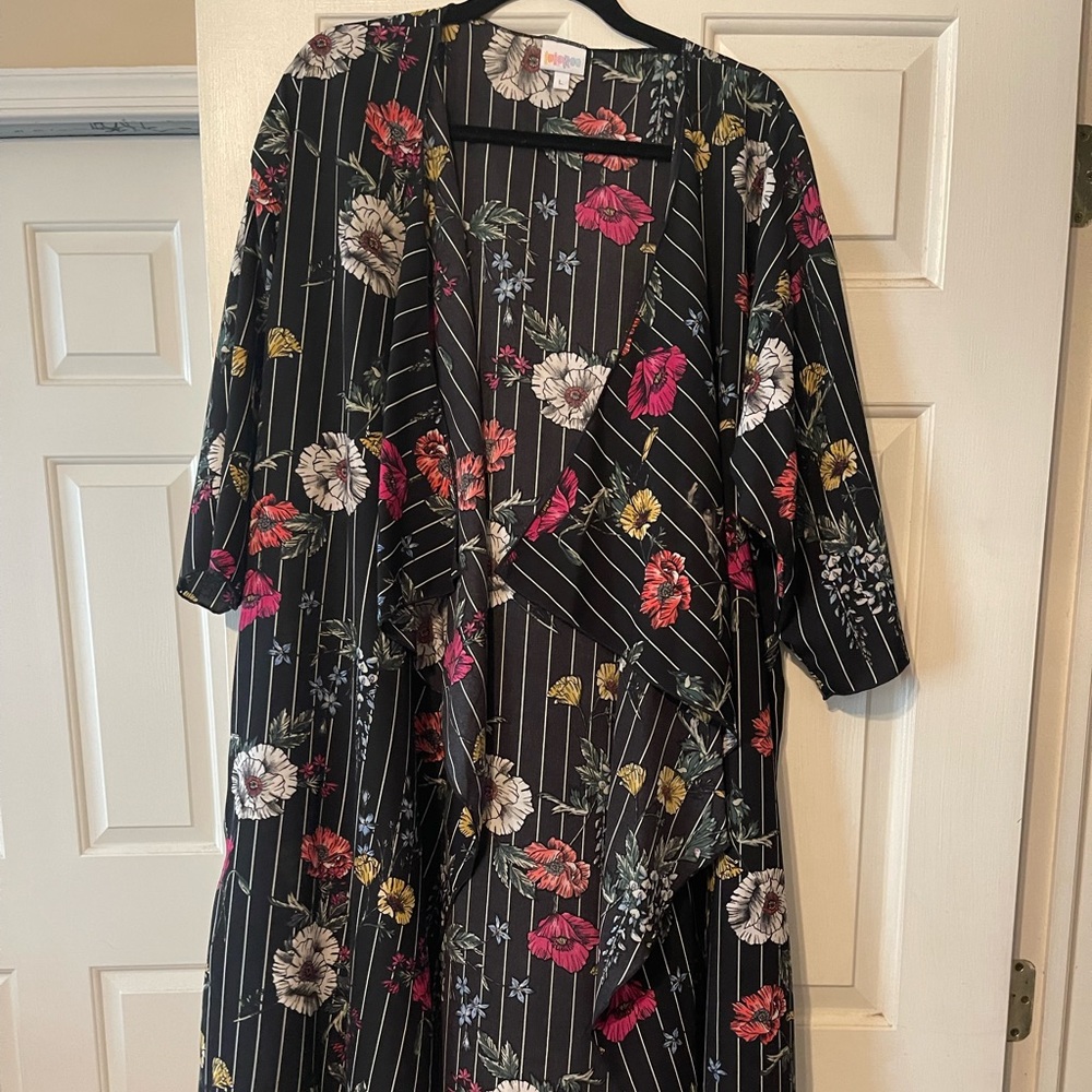 Lularoe, Shirley cardigan